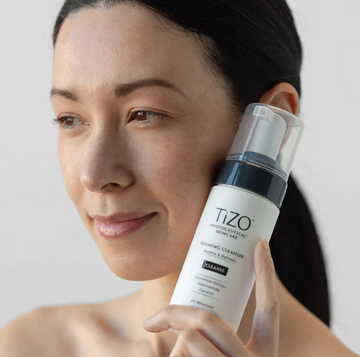 FOAMING CLEANSER