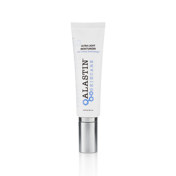 ULTRA LIGHT MOISTURIZER With TriHex Technology®